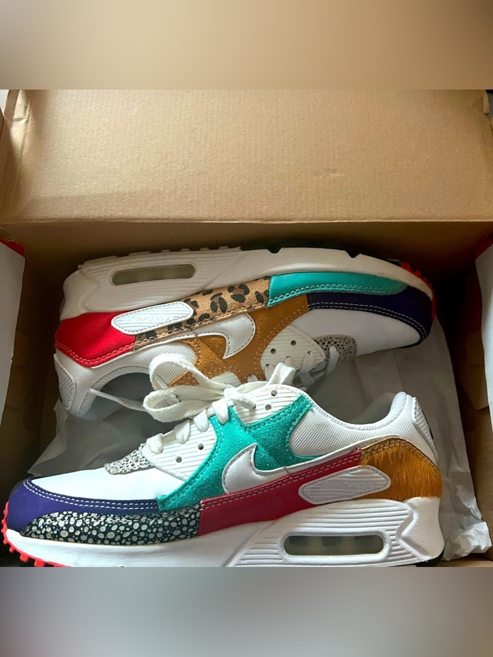 Nike Air Max 90 SE Sneakers